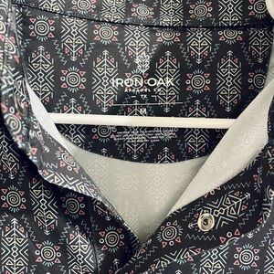 Iron oak Men’s performance Polo THE "VOODOO" size Medium